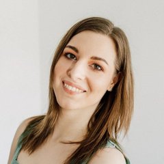 Алина Фролова